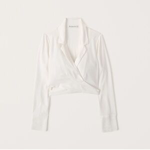 Abercrombie & Fitch long sleeve wrap blazer top